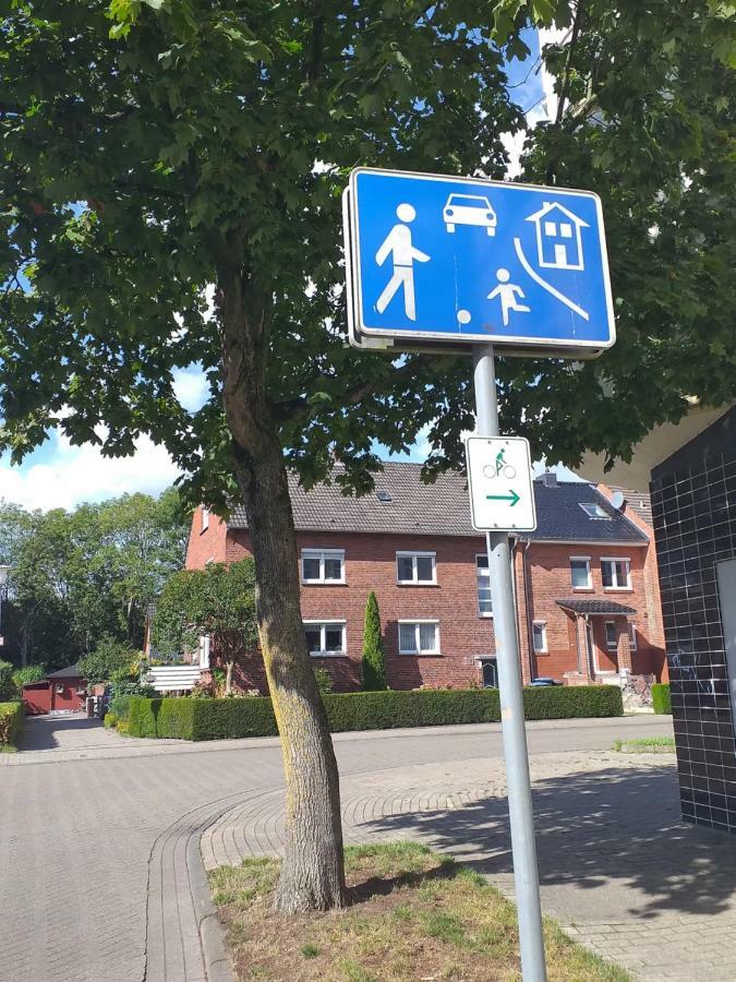 Dat Sottje Huus Wilhelmshaven Esterno foto